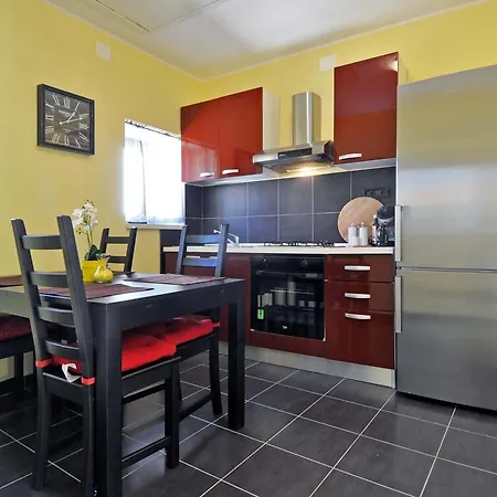 Sea Whisper Appartement *